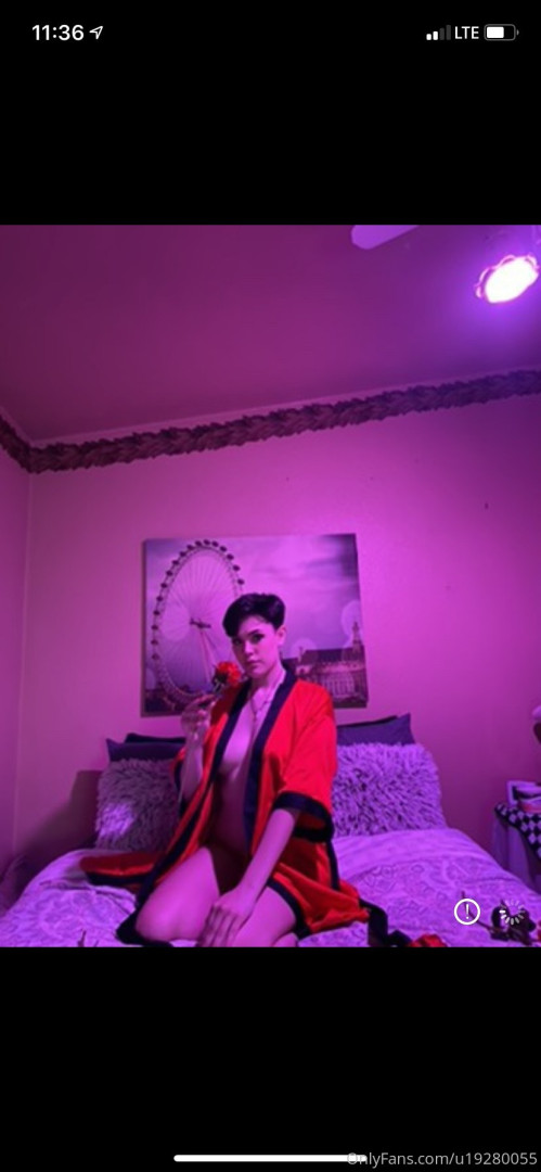 Photo by theasmrcollection published on May 17,2023 03:58:02 - BestThots