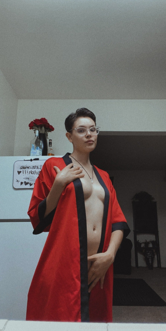 Photo by theasmrcollection published on May 17,2023 04:11:54 - BestThots