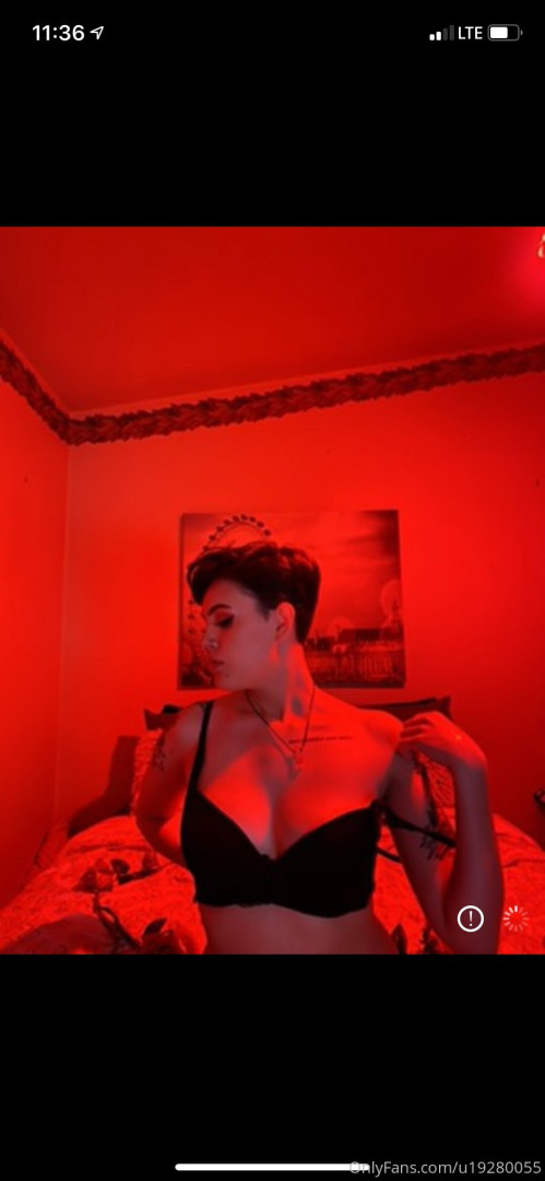 Photo by theasmrcollection published on May 17,2023 04:13:07 - BestThots