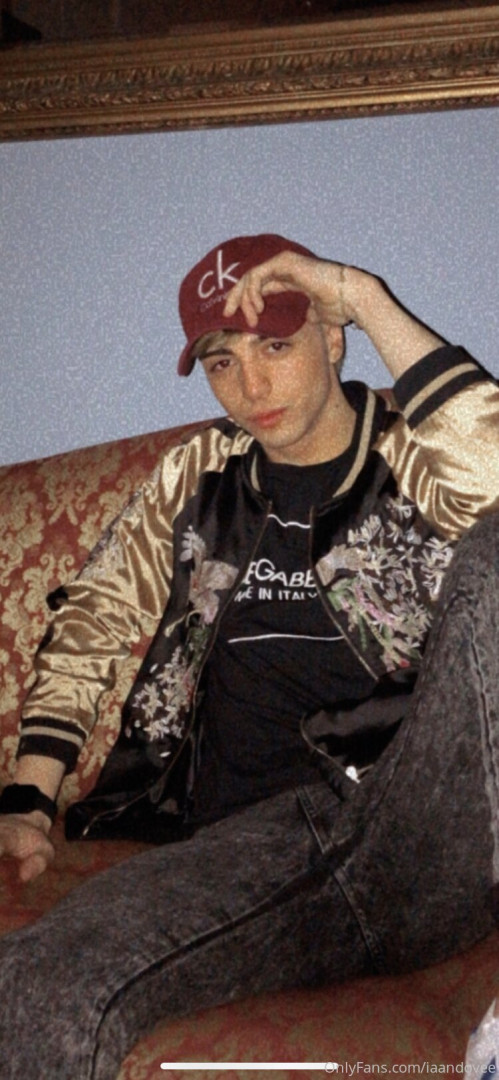 Photo by nachotwink published on October 12,2023 10:12:37 - BestThots