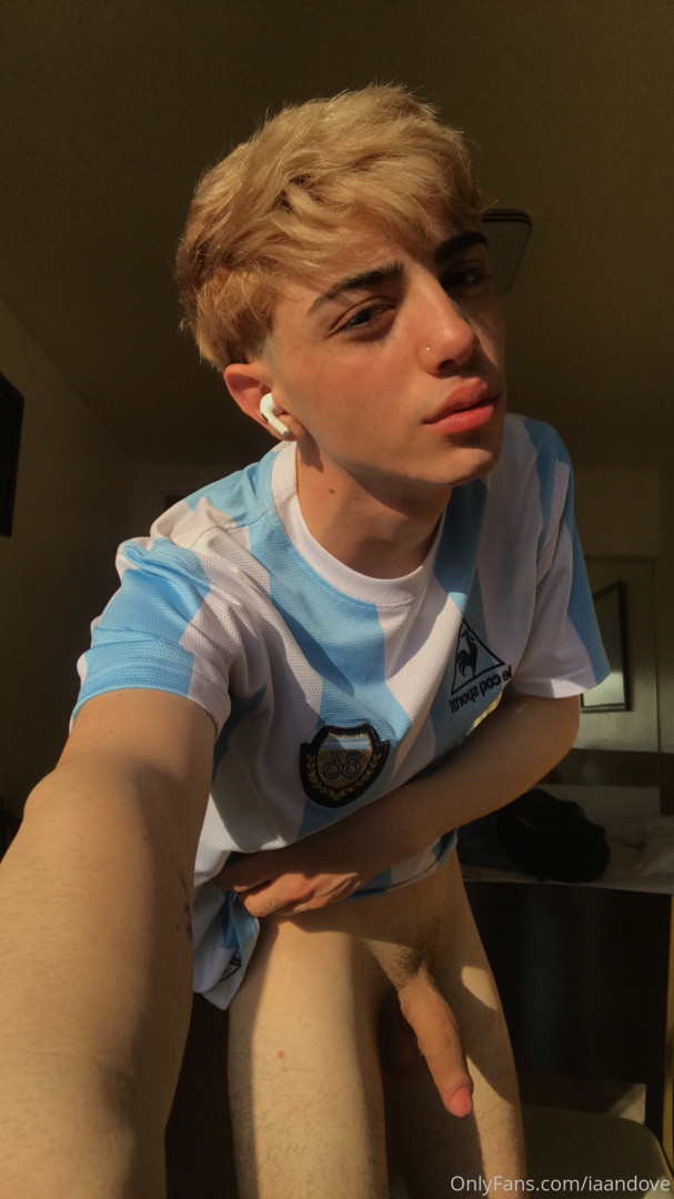 Photo by nachotwink published on October 12,2023 10:17:03 - BestThots