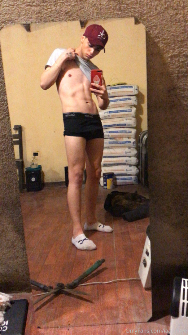 Photo by nachotwink published on October 12,2023 11:16:34 - BestThots