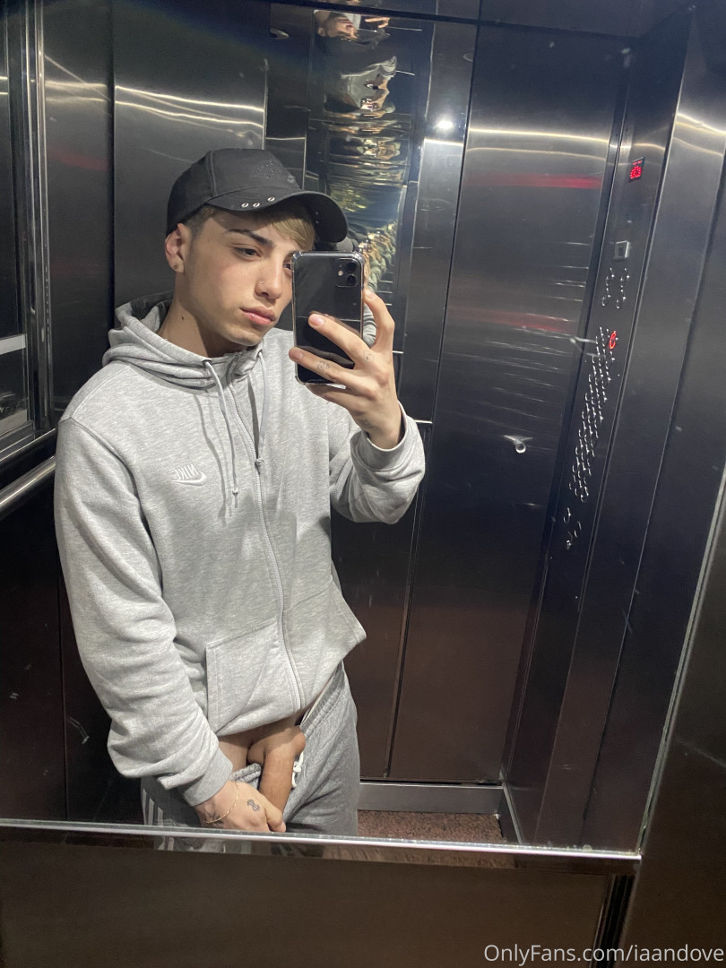 Photo by nachotwink published on October 12,2023 11:28:40 - BestThots