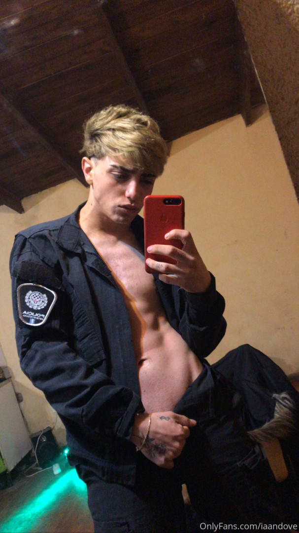 Photo by nachotwink published on October 12,2023 11:33:09 - BestThots