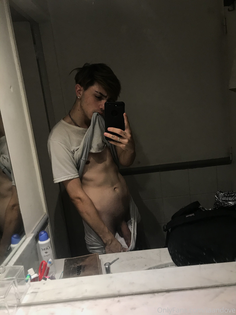 Photo by nachotwink published on October 12,2023 12:12:15 - BestThots