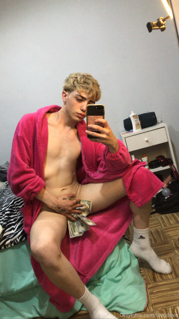 Photo by nachotwink published on October 12,2023 12:45:02 - BestThots