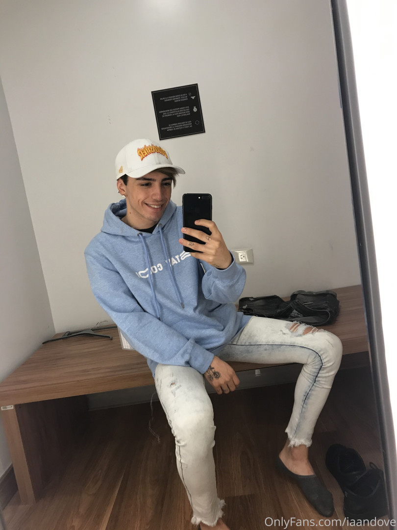 Photo by nachotwink published on October 12,2023 12:48:00 - BestThots