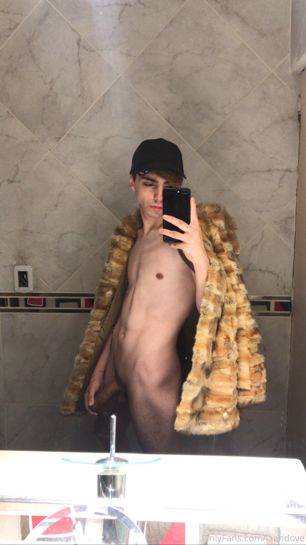 Photo by nachotwink published on October 12,2023 14:05:21 - BestThots