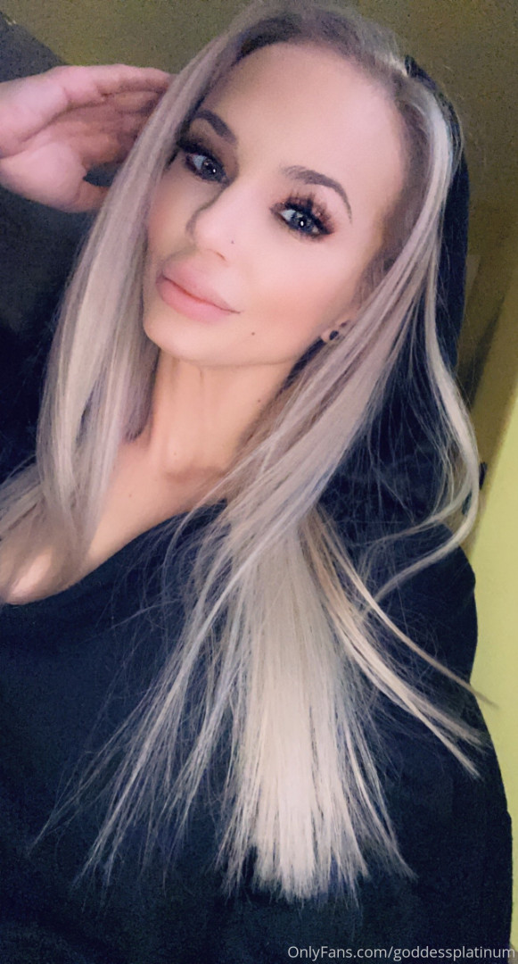 Photo by goddessplatinum published on October 14,2023 18:33:43 - BestThots