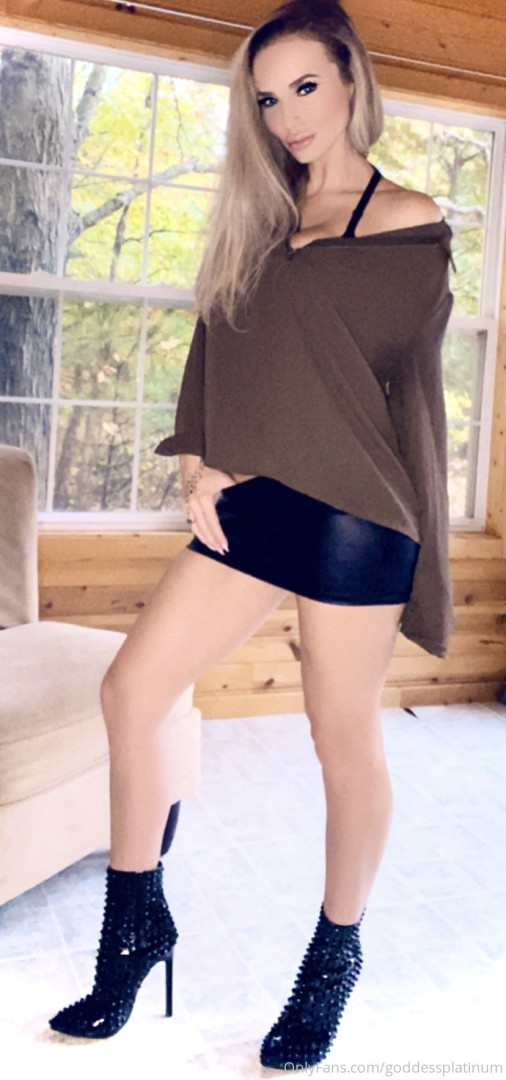 Photo by goddessplatinum published on October 14,2023 18:38:22 - BestThots