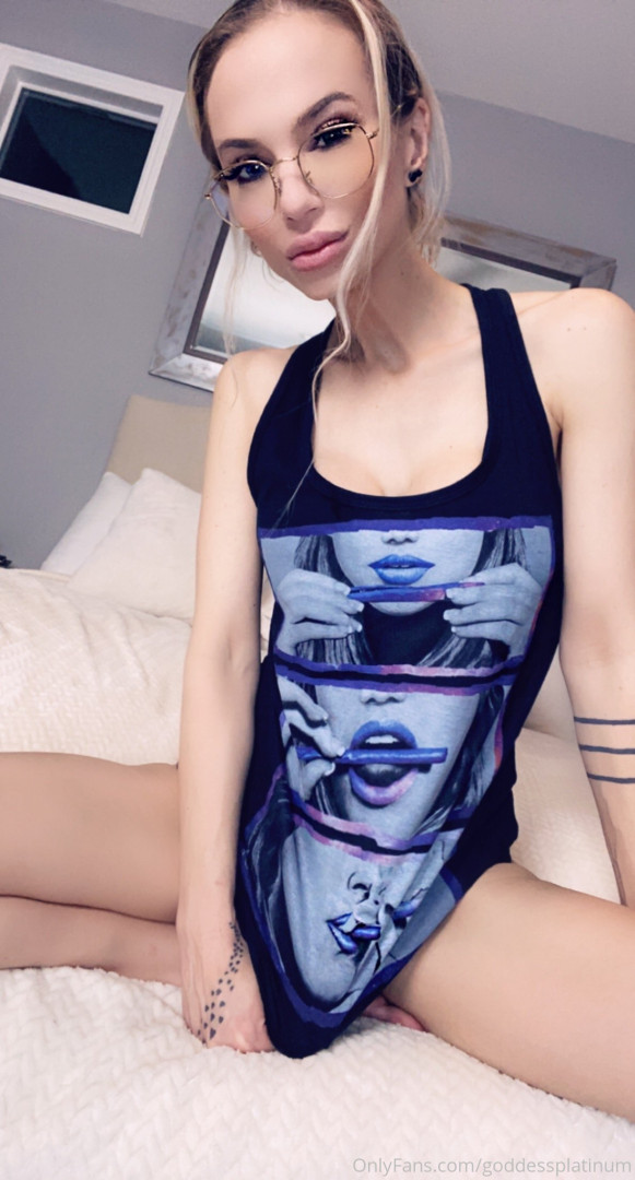 Photo by goddessplatinum published on October 14,2023 19:10:18 - BestThots