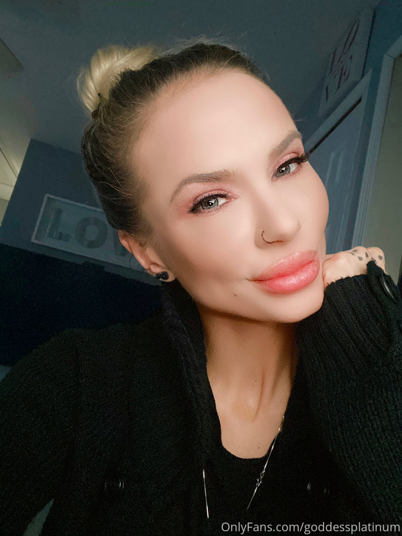 Photo by goddessplatinum published on October 14,2023 19:38:58 - BestThots