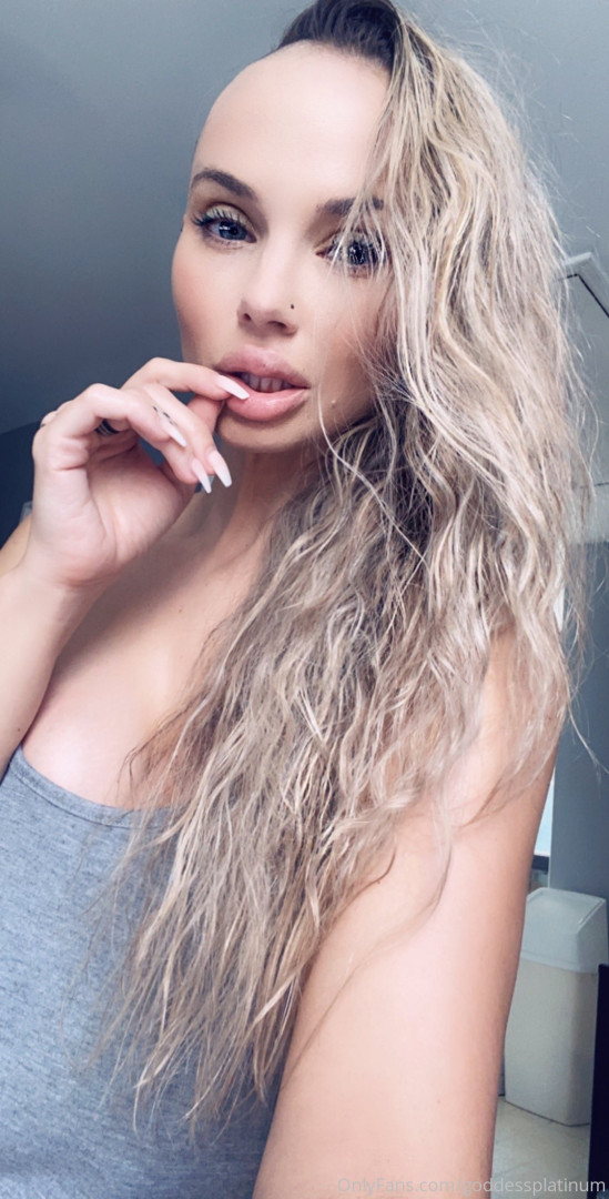 Photo by goddessplatinum published on October 14,2023 20:37:22 - BestThots