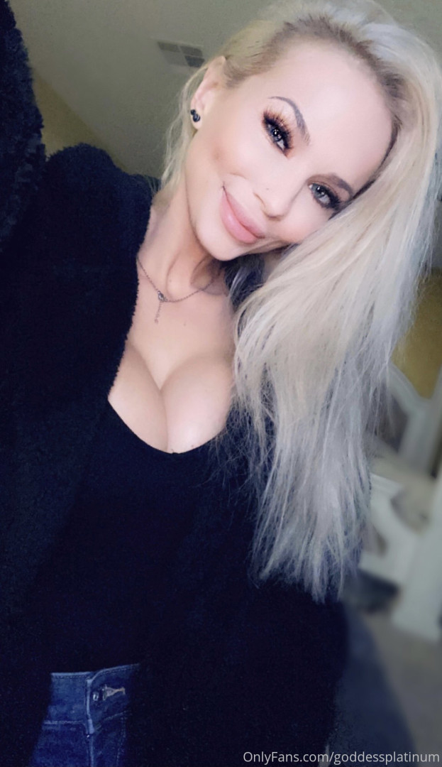 Photo by goddessplatinum published on October 14,2023 22:44:23 - BestThots