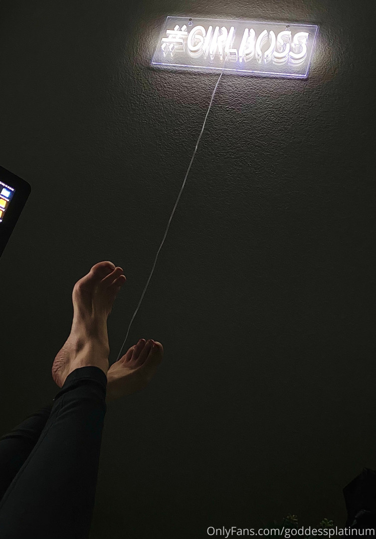 Photo by goddessplatinum published on October 14,2023 23:30:10 - BestThots