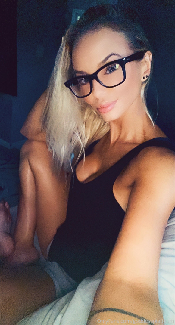 Photo by goddessplatinum published on October 15,2023 00:26:56 - BestThots