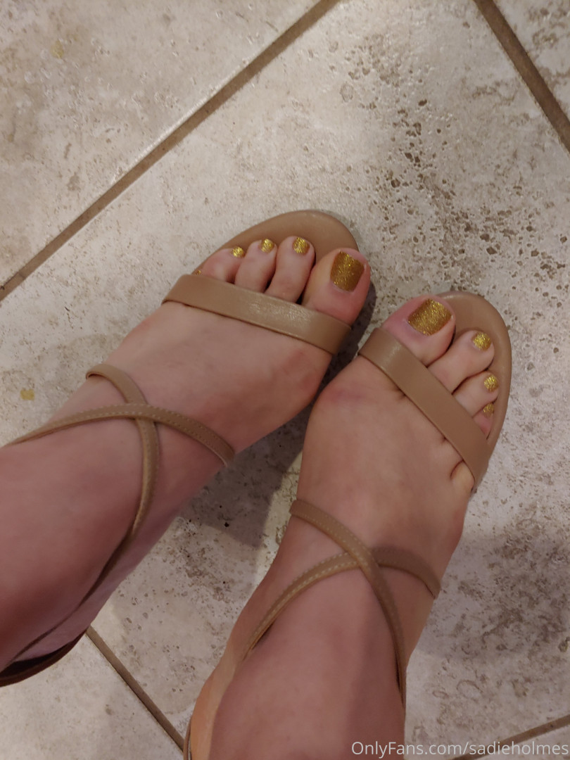 Photo by sadieholmes published on August 16,2023 06:31:59 - BestThots