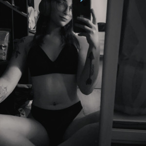 miniloupxxx #2772833