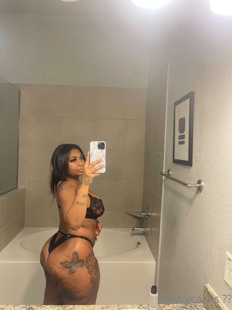 Photo by nevvycakes published on August 19,2023 06:00:19 - BestThots