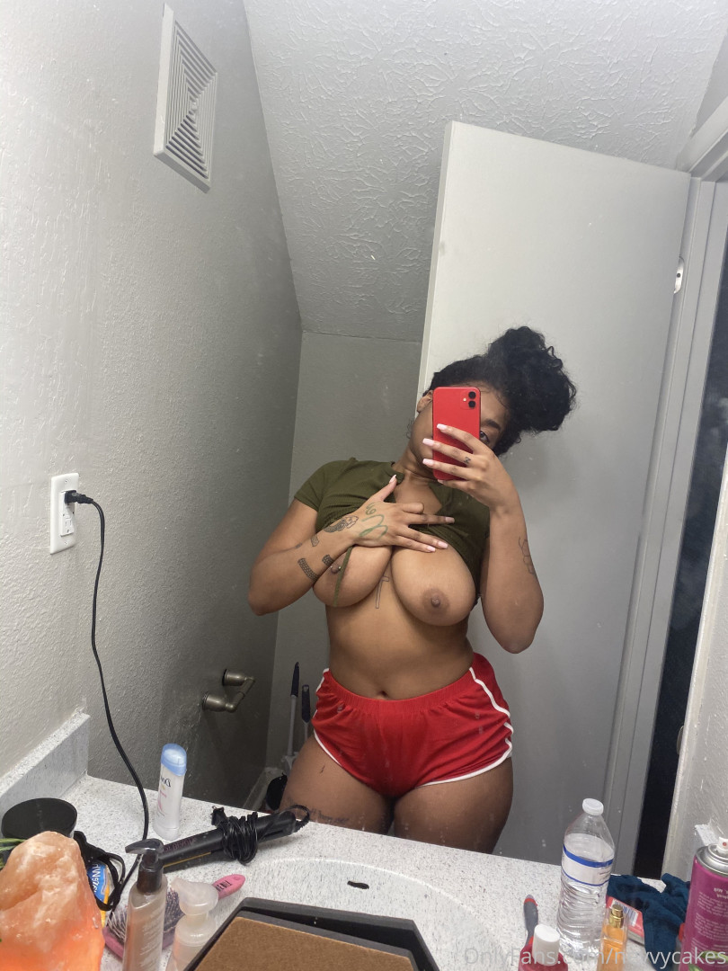 Photo by nevvycakes published on August 19,2023 06:07:26 - BestThots