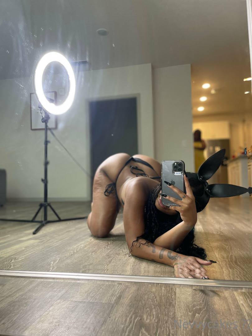 Photo by nevvycakes published on August 19,2023 06:08:40 - BestThots