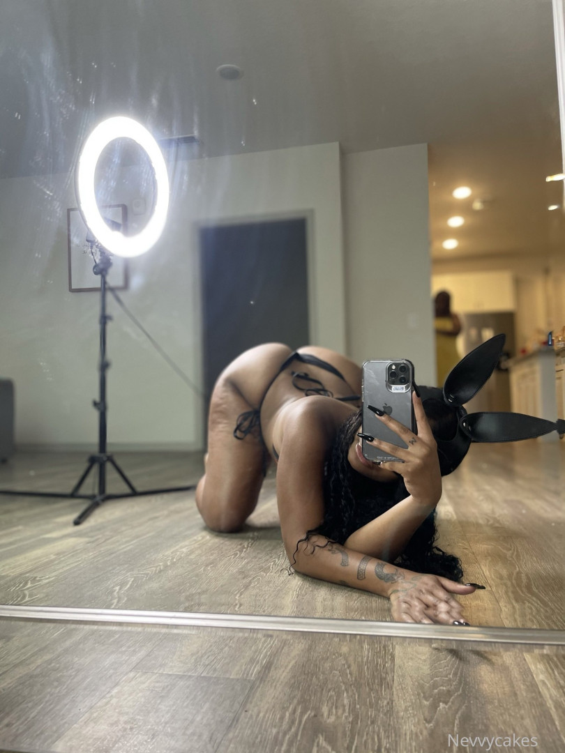 Photo by nevvycakes published on August 19,2023 06:14:18 - BestThots