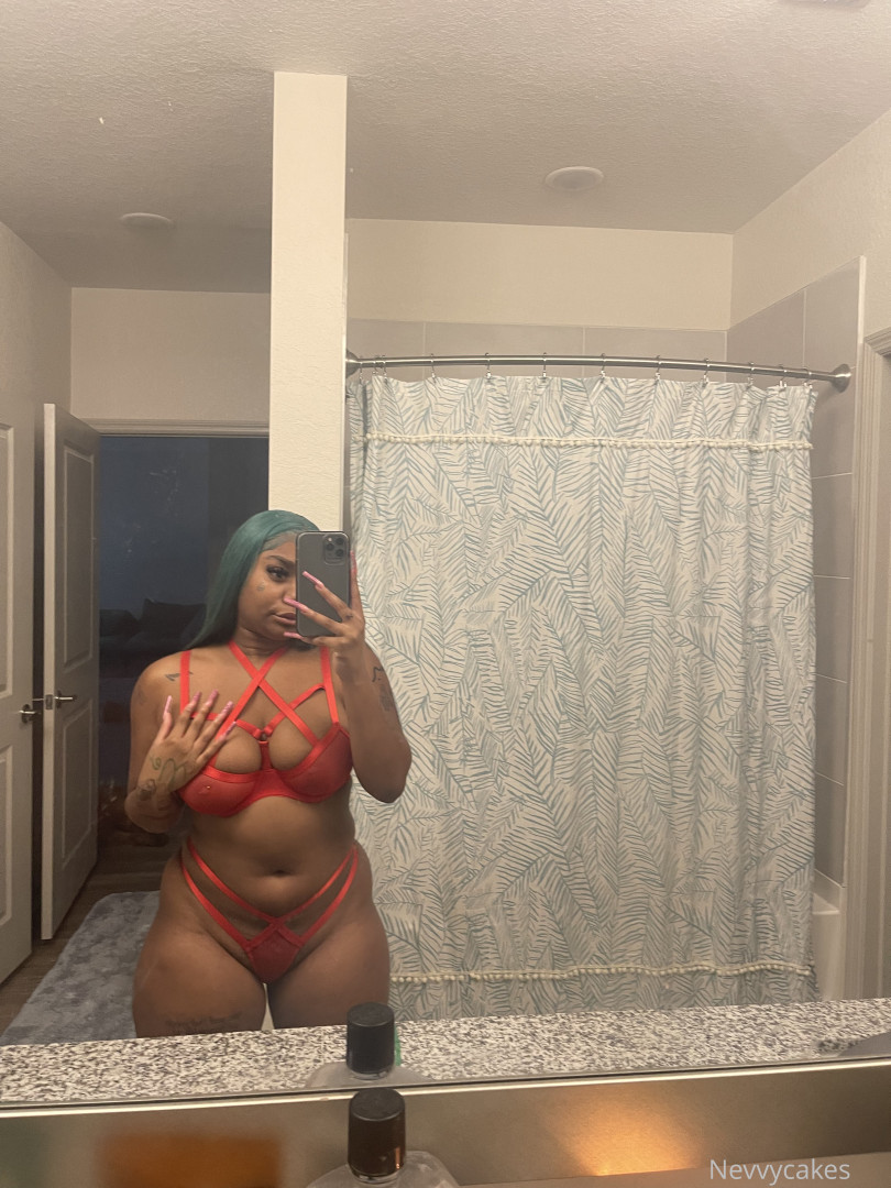 Photo by nevvycakes published on August 19,2023 06:15:00 - BestThots