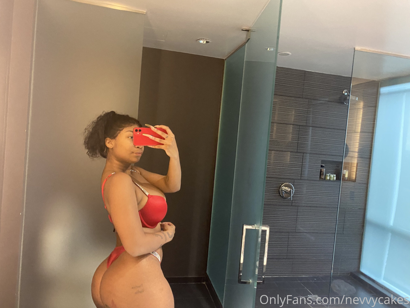 Photo by nevvycakes published on August 19,2023 06:16:47 - BestThots