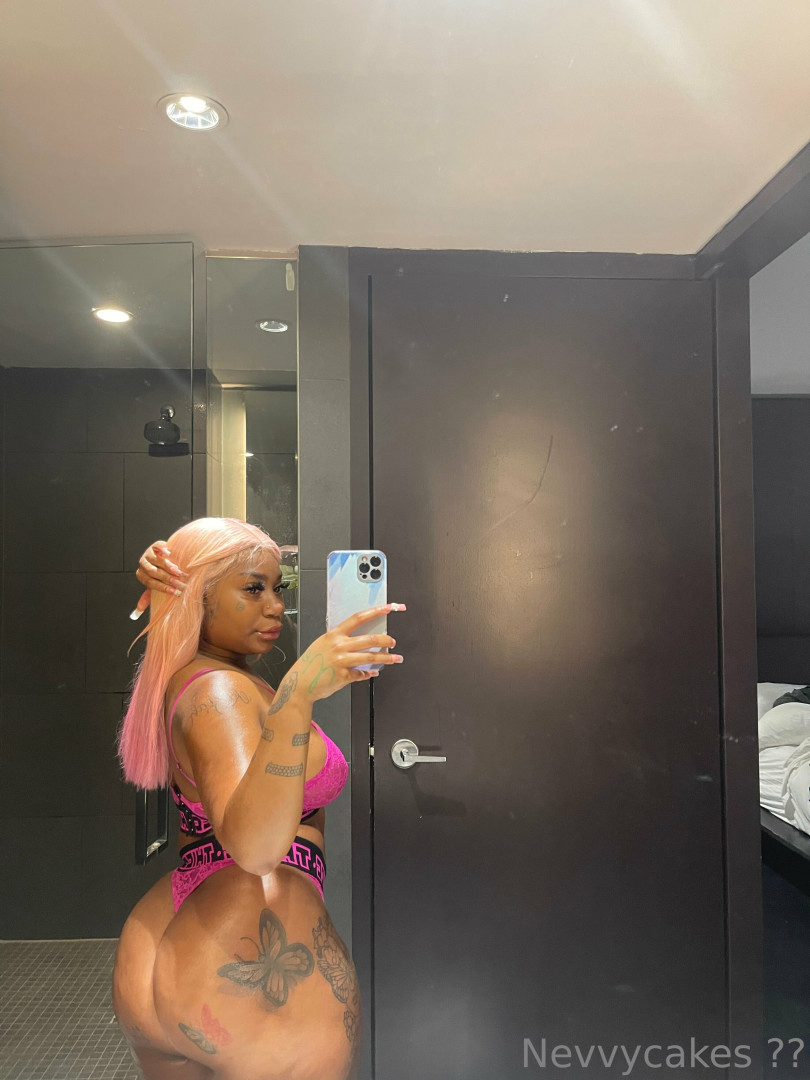 Photo by nevvycakes published on August 19,2023 06:18:25 - BestThots