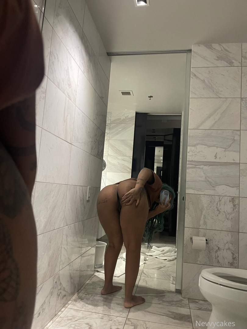 Photo by nevvycakes published on August 19,2023 06:20:20 - BestThots
