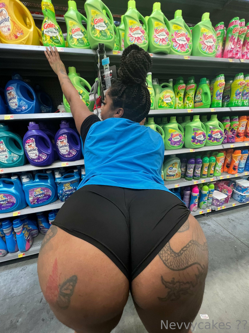 Photo by nevvycakes published on August 19,2023 06:23:48 - BestThots