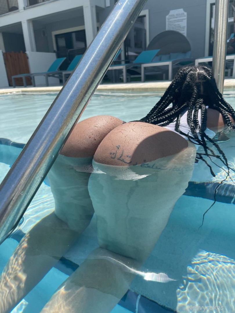 Photo by nevvycakes published on August 19,2023 06:28:01 - BestThots