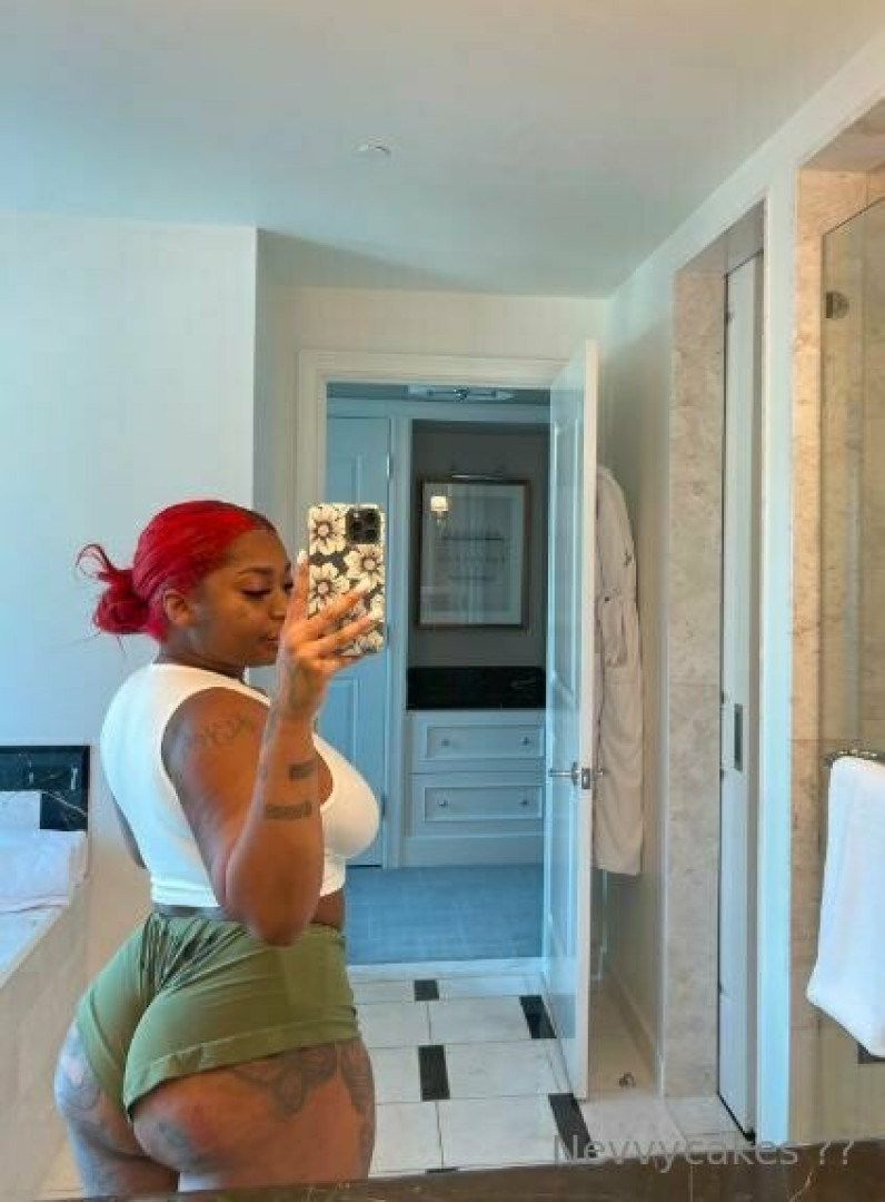 Photo by nevvycakes published on August 19,2023 06:28:54 - BestThots