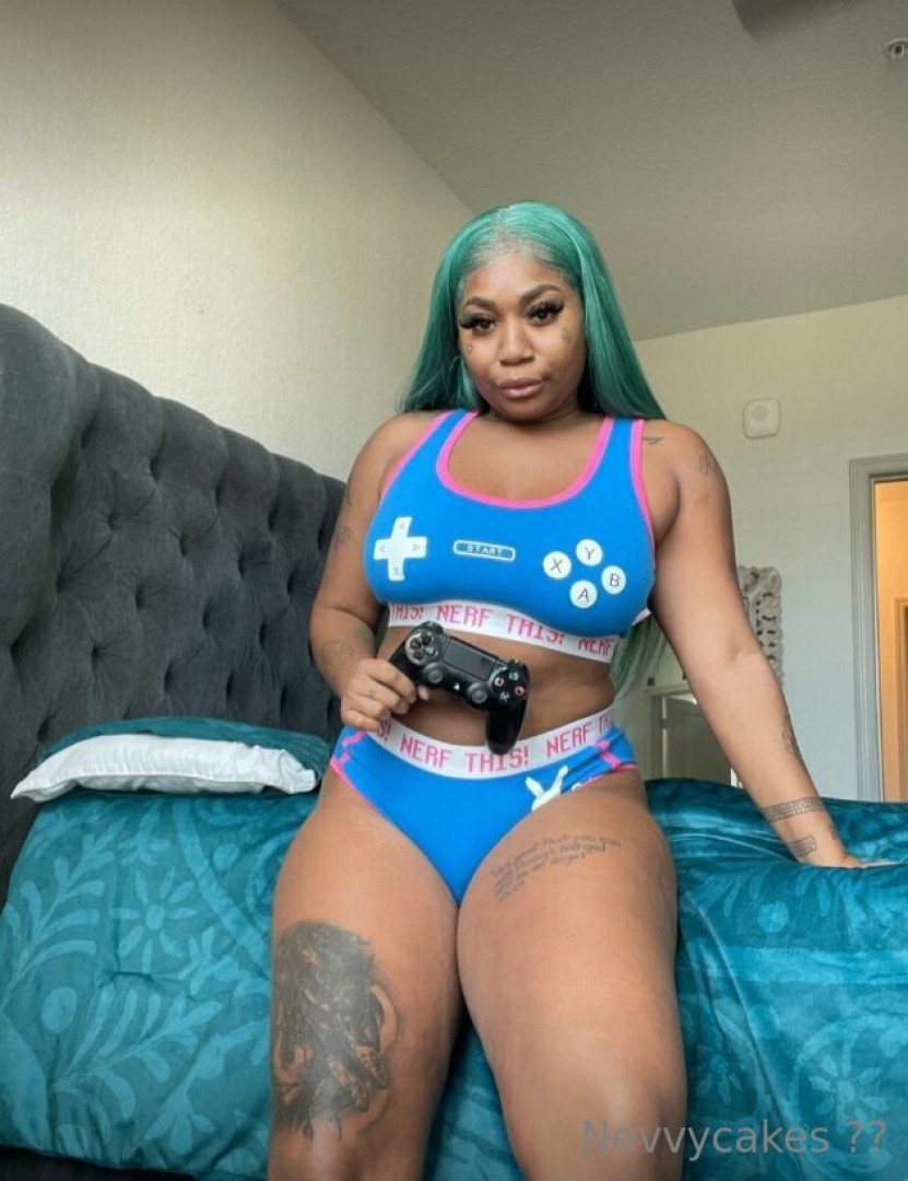 Photo by nevvycakes published on August 19,2023 06:30:23 - BestThots