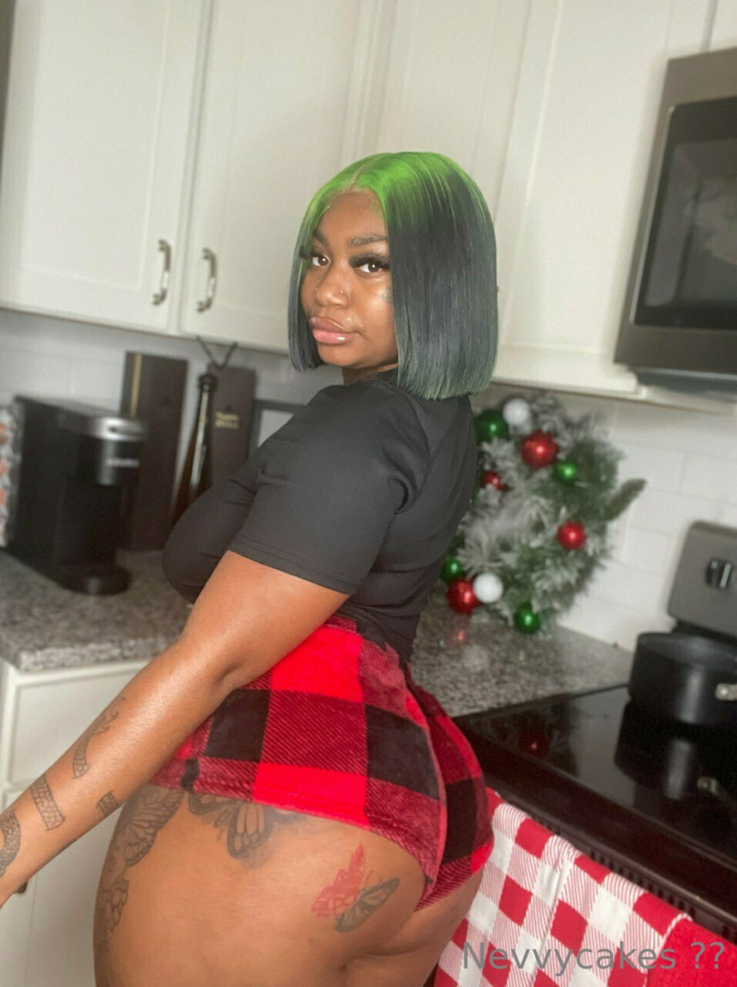 Photo by nevvycakes published on August 19,2023 06:32:57 - BestThots