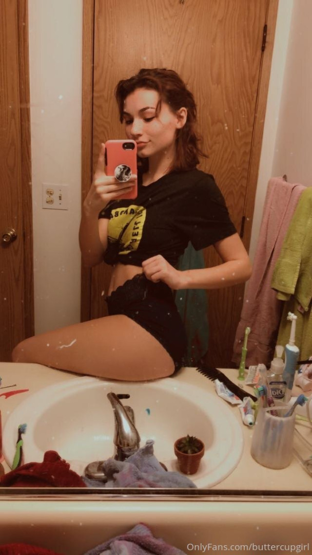 Photo by buttercupdaddy666 published on October 13,2023 18:49:10 - BestThots