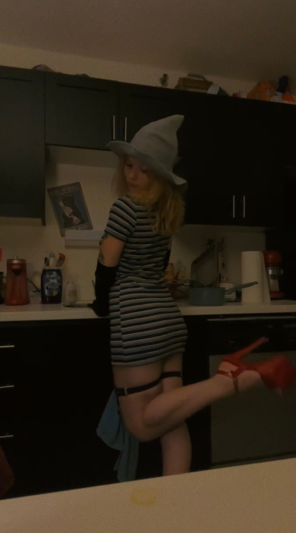 Photo by buttercupdaddy666 published on October 13,2023 19:23:34 - BestThots