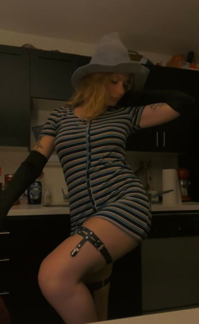 Photo by buttercupdaddy666 published on October 13,2023 20:24:01 - BestThots