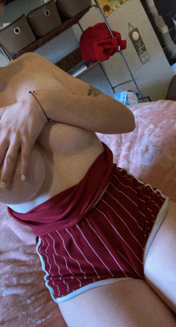 Photo by buttercupdaddy666 published on October 14,2023 00:42:27 - BestThots