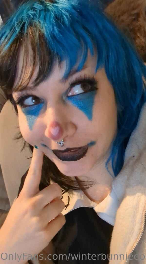 Photo by winterbunnieeoffree published on May 16,2023 01:03:52 - BestThots