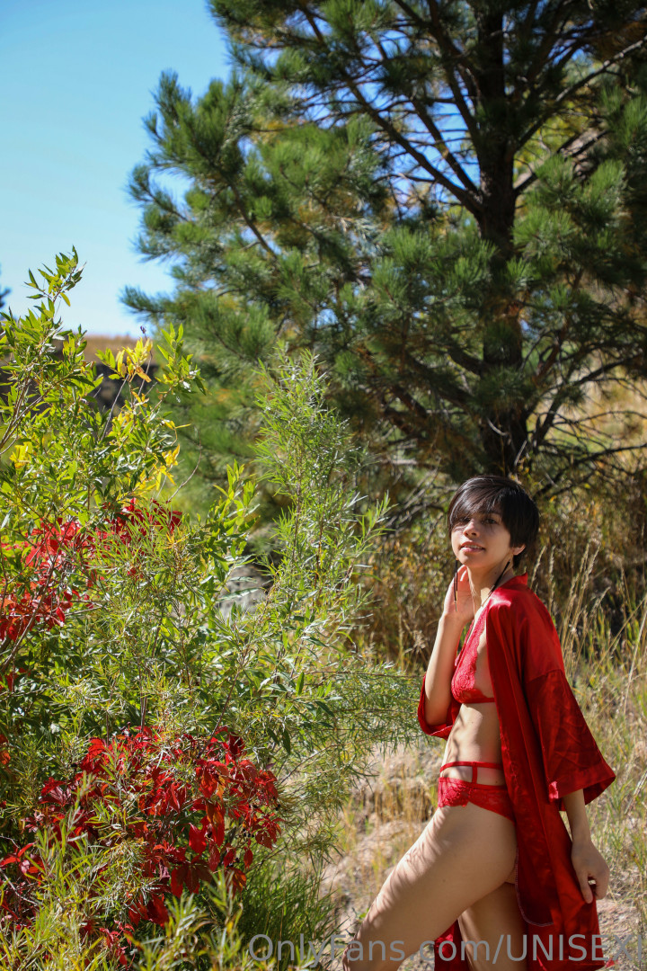 Photo by unisexi published on May 16,2023 07:31:19 - BestThots