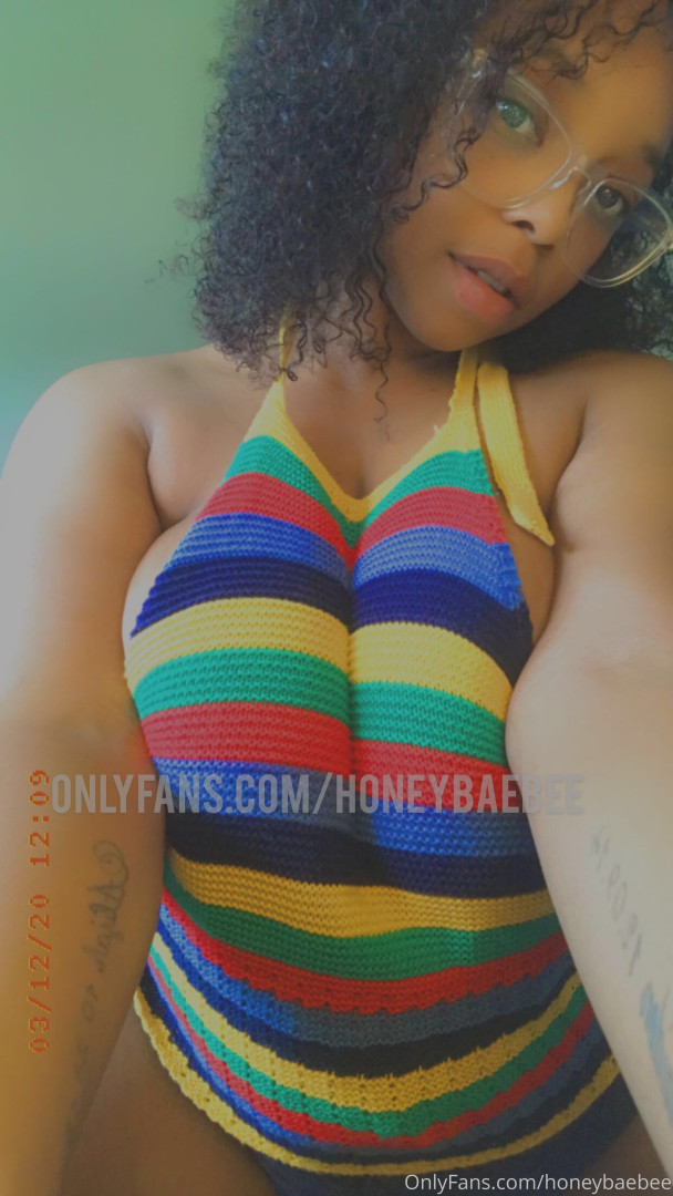 Photo by honeybaebee published on October 15,2023 21:40:39 - BestThots