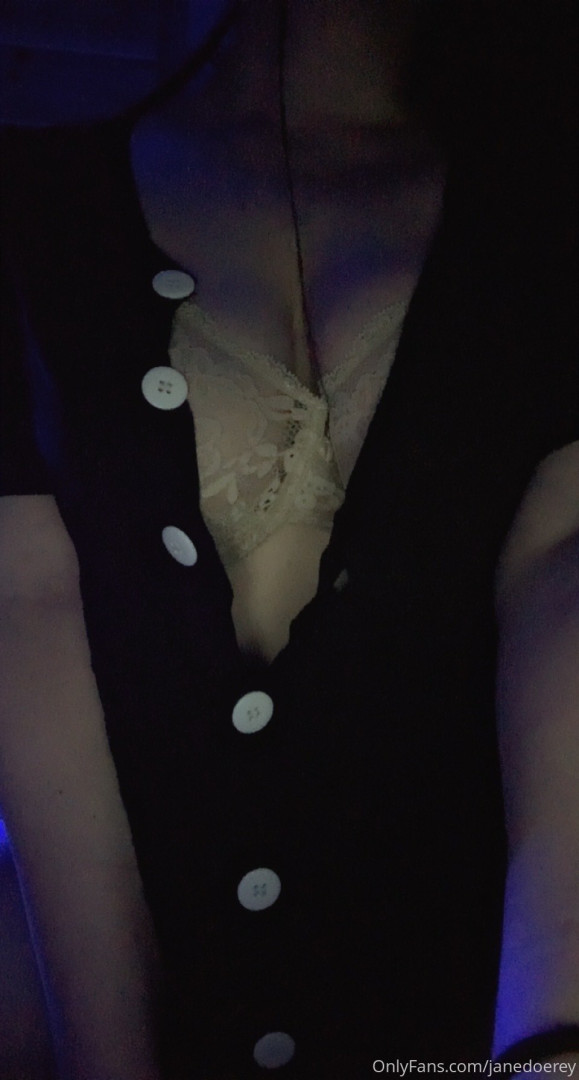 Photo by janedoerey published on June 18,2023 19:49:02 - BestThots