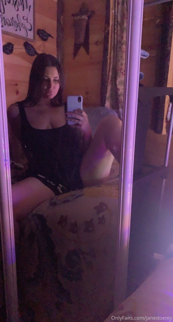 Photo by janedoerey published on June 18,2023 19:49:35 - BestThots