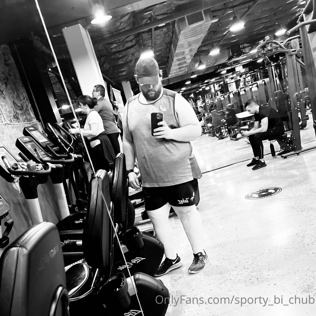 Photo by sporty_bi_chub published on May 17,2023 16:56:35 - BestThots