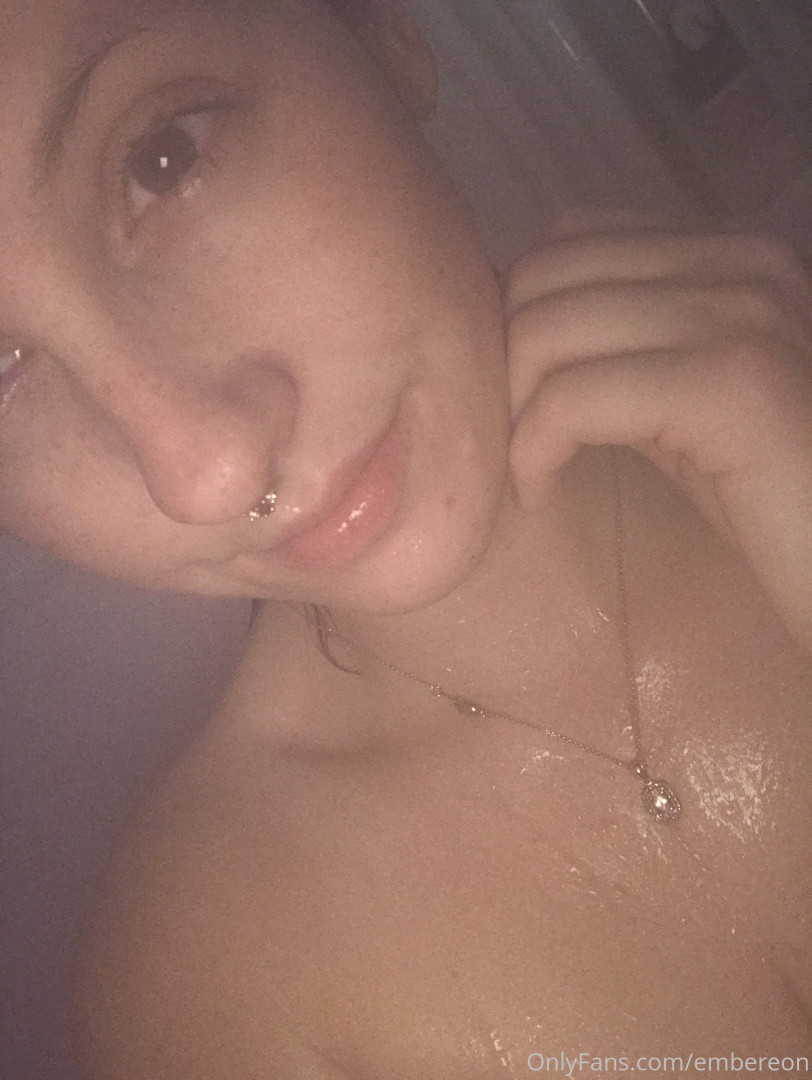 Photo by embereon published on June 28,2023 08:35:26 - BestThots