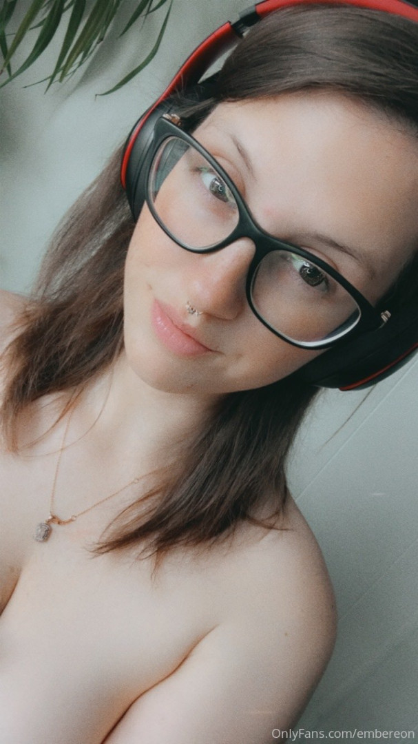 Photo by embereon published on June 28,2023 09:41:01 - BestThots