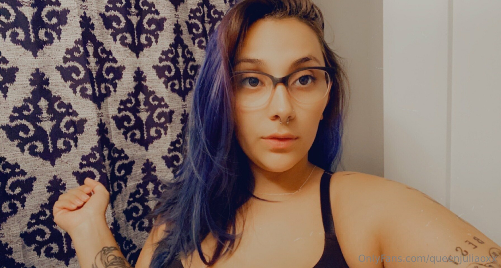 Photo by queenjuliaoxx published on November 5,2023 12:07:25 - BestThots