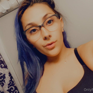 queenjuliaoxx #8306202