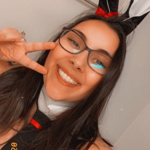 queenjuliaoxx #8306204